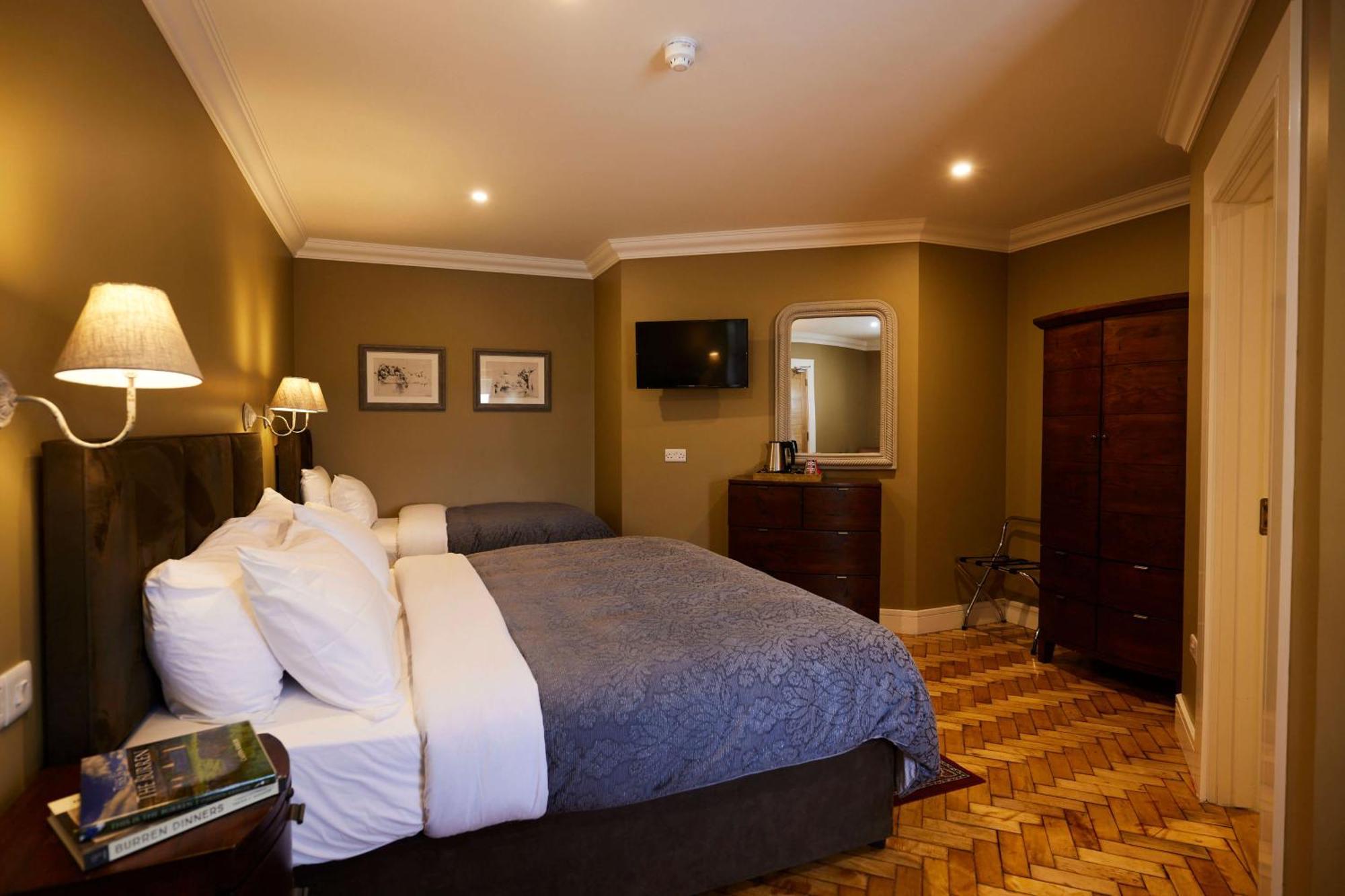 Doolin Inn Ngoại thất bức ảnh